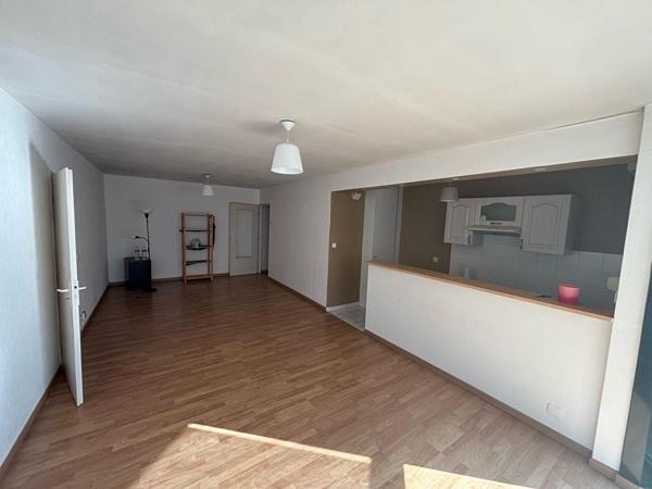 A LOUER : T2 à LILLE • rue Colson - Lille centre • 831 € CC • Réf. 6038