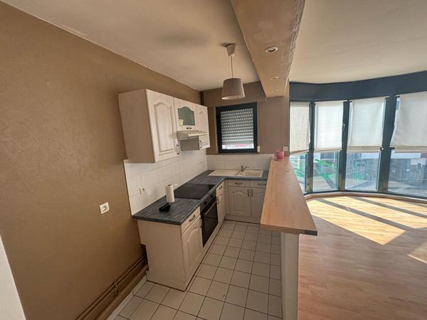 A LOUER : T2 à LILLE • rue Colson - Lille centre • 831 € CC • Réf. 6038