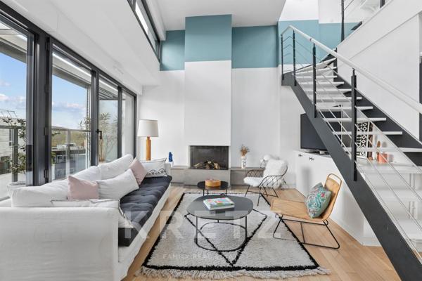 Exclusivité Boulogne. Appartement en dernier étage avec terrasse