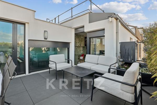 Exclusivité Boulogne. Appartement en dernier étage avec terrasse