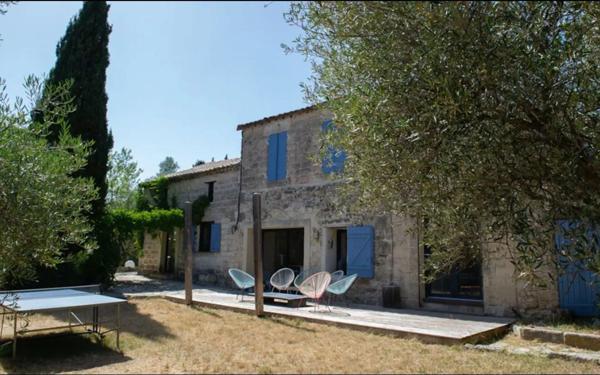 Maison à louer    7 pièces •  Sommières