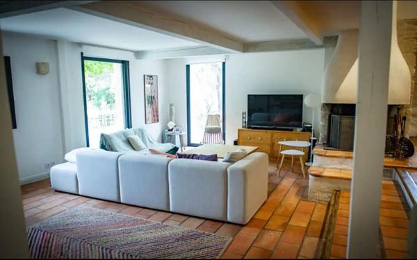 Maison à louer    7 pièces •  Sommières