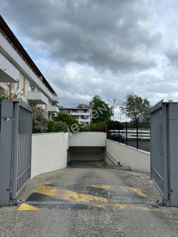 Parking en sous-sol - Saint Ouen L'aumone