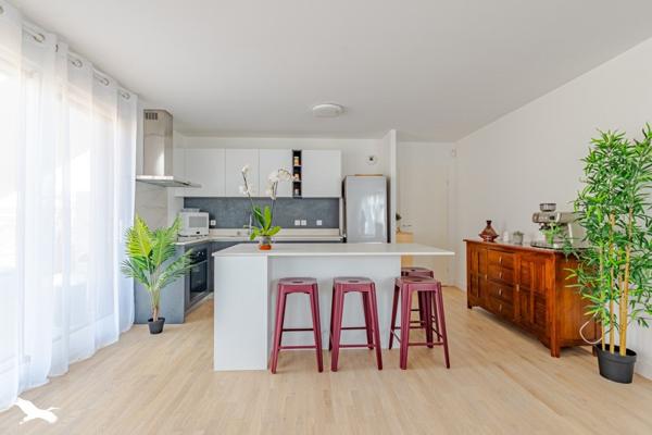Appartement à vendre |                                       Bordeaux |                                        4 pièces  |  120 m²