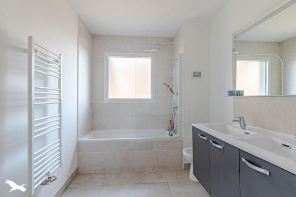 Appartement à vendre |                                       Bordeaux |                                        4 pièces  |  120 m²