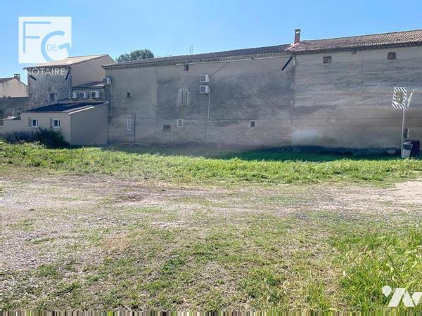 Terrain plat hors lotissement