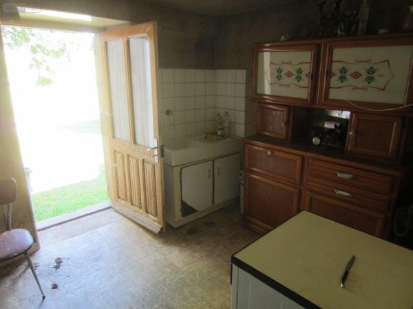 Maison rurale à vendre à Couches en Saône-et-Loire (71490), ref : MH0425CO