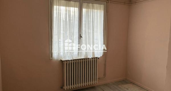 À vendre Appartement 4 pièces 84 m² - Cahors 46000