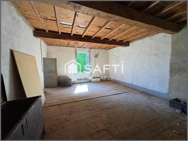 Maison de caractère à rénover – cadre rare