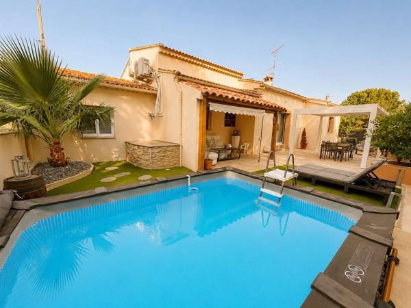 Vente                                                      Maison
                        
                     5 pièces                      107 m2                     à Le Luc
