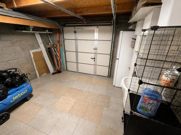Vente                                                      Maison
                        
                     5 pièces                      107 m2                     à Le Luc