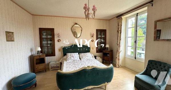 MAISON AVEC GARAGE A VENDRE PROCHE CENTRE NYONS 