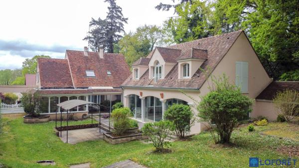 Achat maison Jouars-Pontchartrain - 8 pièce(s) - 379 m² - 990 000 €