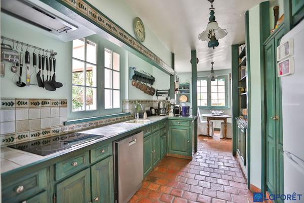 Achat maison Jouars-Pontchartrain - 8 pièce(s) - 379 m² - 990 000 €