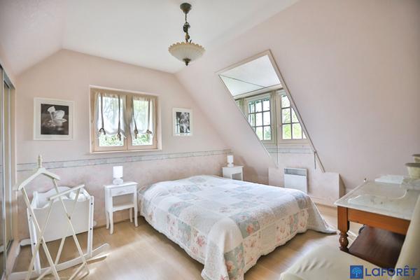 Achat maison Jouars-Pontchartrain - 8 pièce(s) - 379 m² - 990 000 €