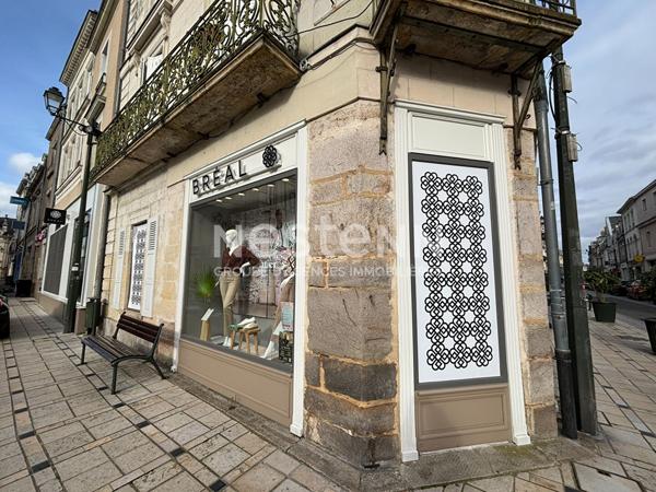 A louer : local commercial en hyper centre de La Fleche 133m²