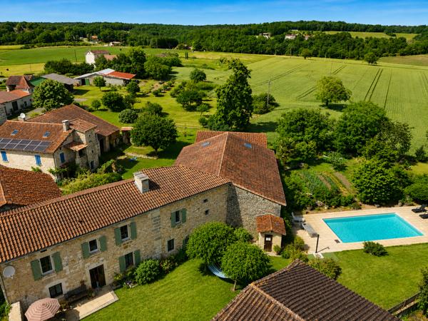 Maison à vendre à La Tour-Blanche-Cercles (24320) - Dordogne