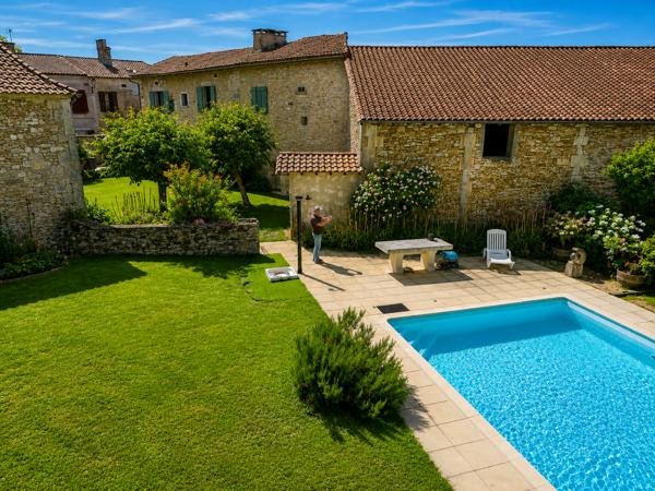 Maison à vendre à La Tour-Blanche-Cercles (24320) - Dordogne