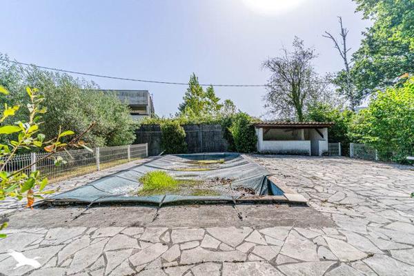 Maison 379 080 € Mérignac 6 p 160 m² DPE D