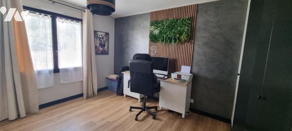 LA GUERCHE DE BGNE - centre ville - appartement T3 avec garage et cave