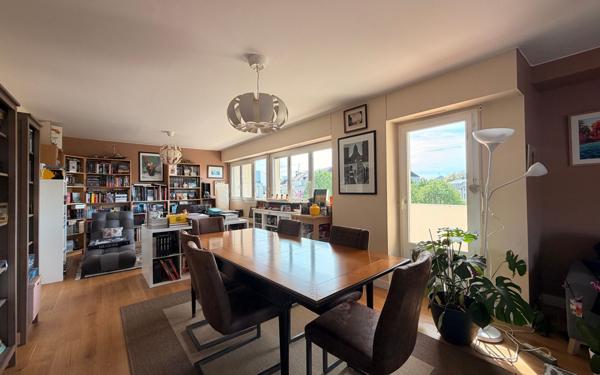 Appartement à vendre    4 pièces • 116 m2 Compiègne