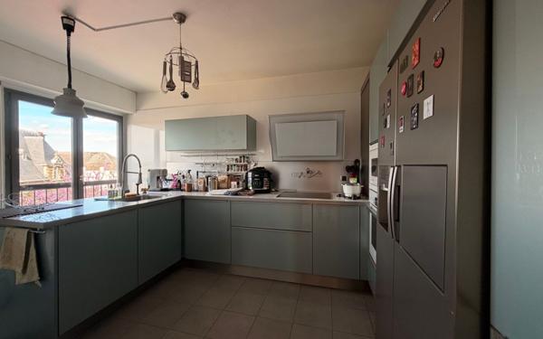 Appartement à vendre    4 pièces • 116 m2 Compiègne