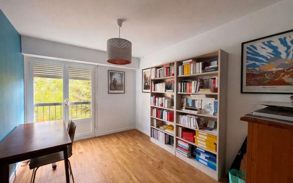 Appartement à vendre    4 pièces • 116 m2 Compiègne