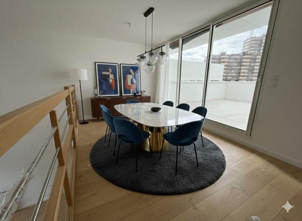 Un Dernier Etage/Terrasse avec RoofTop