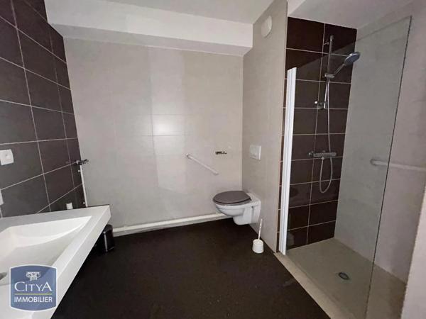 Appartement à louer 2 pièces 45.23m² Le Mans (72000)
