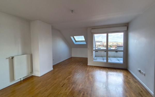 Appartement à vendre    3 pièces • 80,68 m2 Le Perreux-sur-Marne