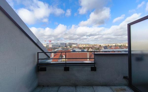 Appartement à vendre    3 pièces • 80,68 m2 Le Perreux-sur-Marne