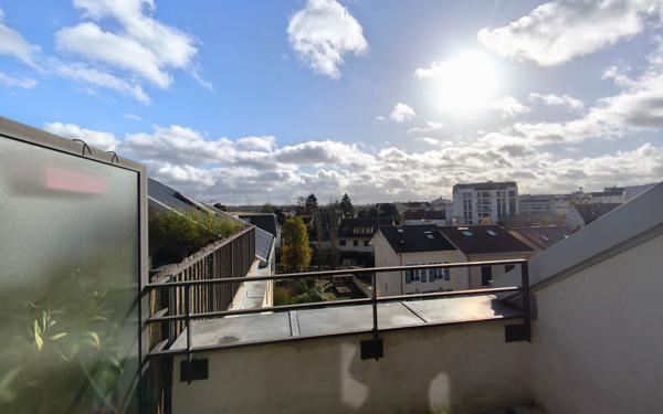 Appartement à vendre    3 pièces • 80,68 m2 Le Perreux-sur-Marne