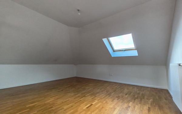 Appartement à vendre    3 pièces • 80,68 m2 Le Perreux-sur-Marne