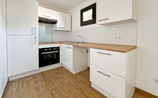 Appartement à vendre    1 pièce • 20,23 m2 Fréjus