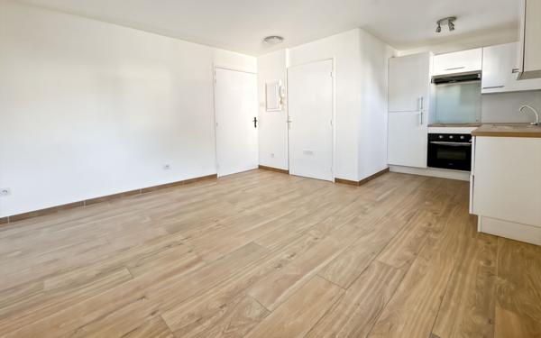 Appartement à vendre    1 pièce • 20,23 m2 Fréjus