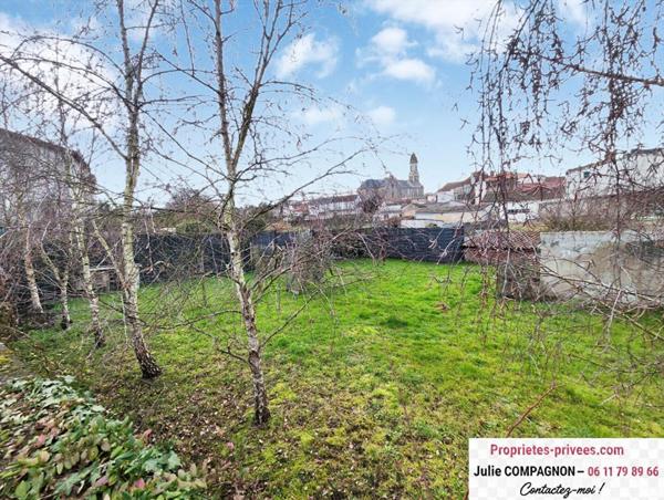 Maison 184 m² env.- 5 chambres -2 garages - abris et jardin