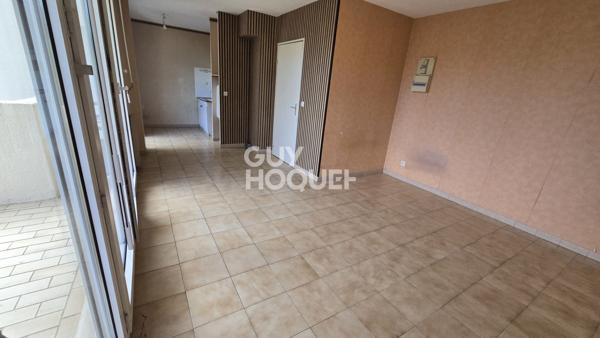 Grand studio 30 M2 avec terrasse et parking  dans résidence de qualité