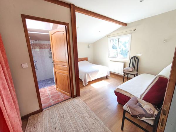Villa 147 m² sur 1962 m²