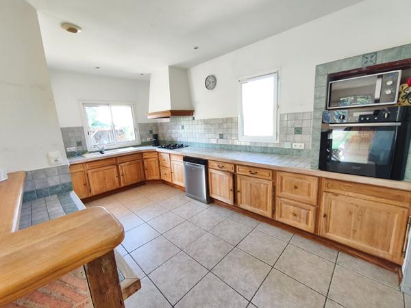 Villa 147 m² sur 1962 m²