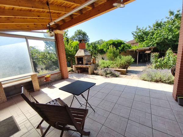 Villa 147 m² sur 1962 m²