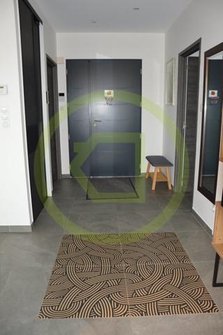 Villa d'architecte à 20 / 25 MIN BOURGOIN JALLIEU (38300)