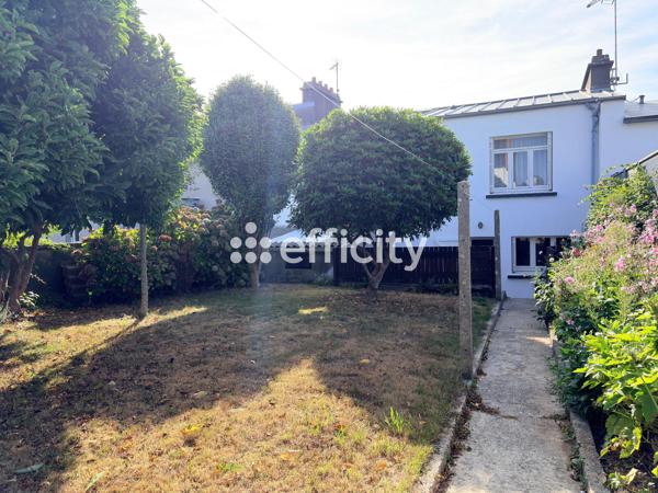 Maison
         4 pièces
        - 78 m² 198 000 € *