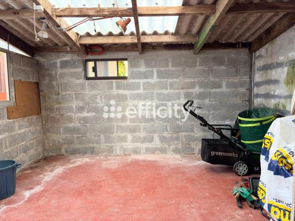 Maison
         4 pièces
        - 78 m² 198 000 € *