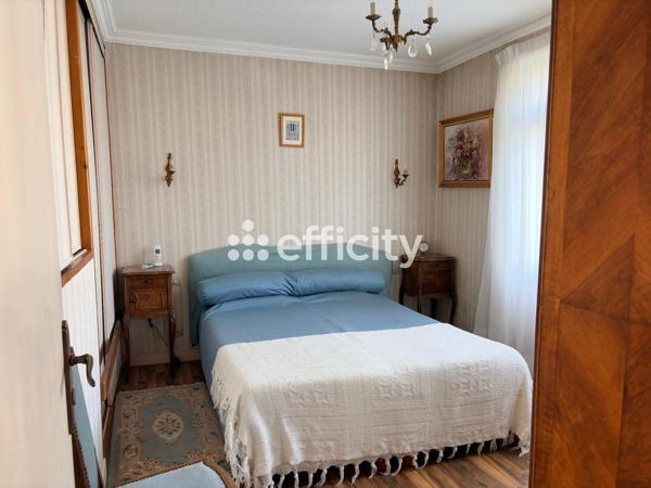 Maison
         4 pièces
        - 78 m² 198 000 € *