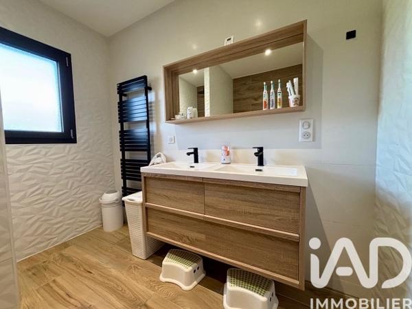 Maison à vendre 7 pièces 158 m² Anais