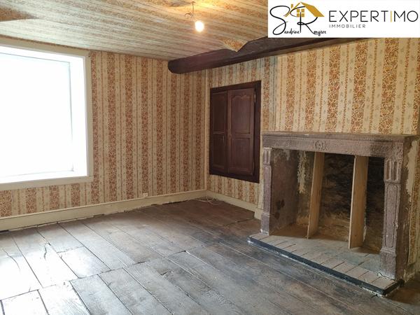 Blot-l'Église (63440) Exclu Maison Familiale à rafraîchir avec 5 Chambres – Blot-L'église (63)