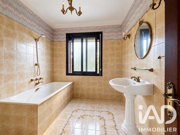 Maison à vendre 5 pièces 141 m² Martigues
