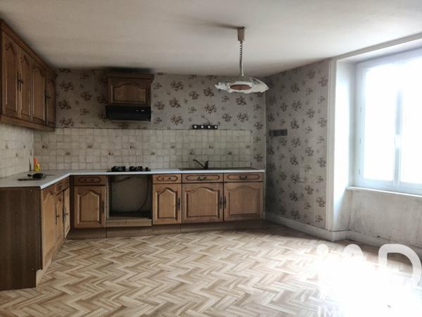 Maison à vendre 8 pièces 167 m² Boën-sur-Lignon