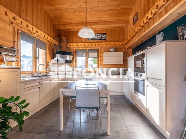 À vendre Maison 12 pièces 280 m² - Flumet 73590