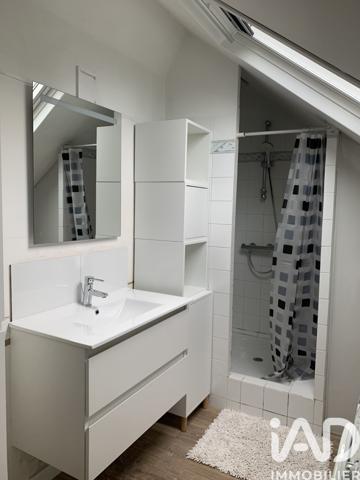 Immeuble à vendre 98 m² Arnage